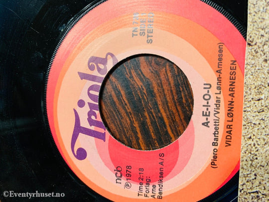 Vidar Lønn Arnesen. A E I O U. Gjettelåten. 1978. Ep. Ep