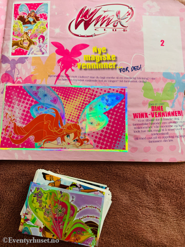 Winx Club Believix Panini klistremerkealbum med mange klistremerker i albumet og separat! Klistremerkealbum
