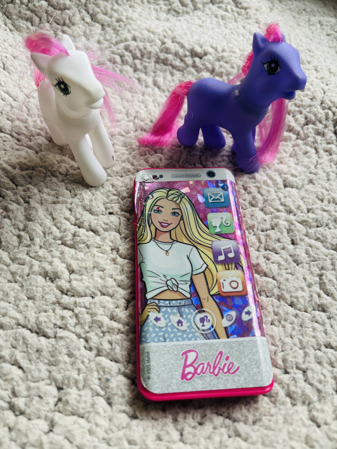 My Little Pony og Barbie-leketelefon