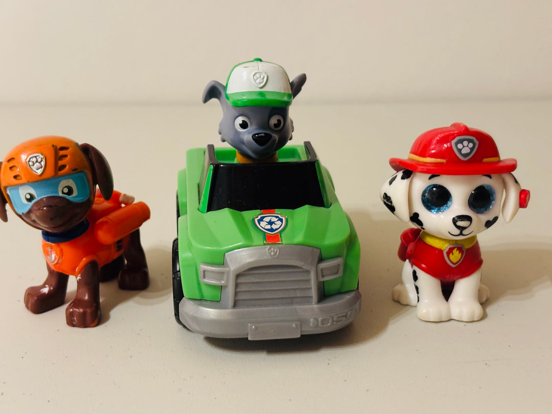 Paw Patrol figurer med kjøretøy