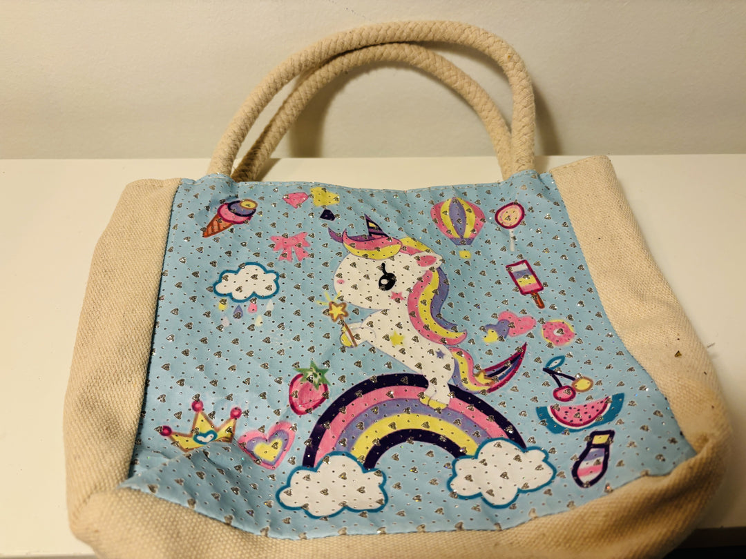 Barnetaske med enhjørningmotiv