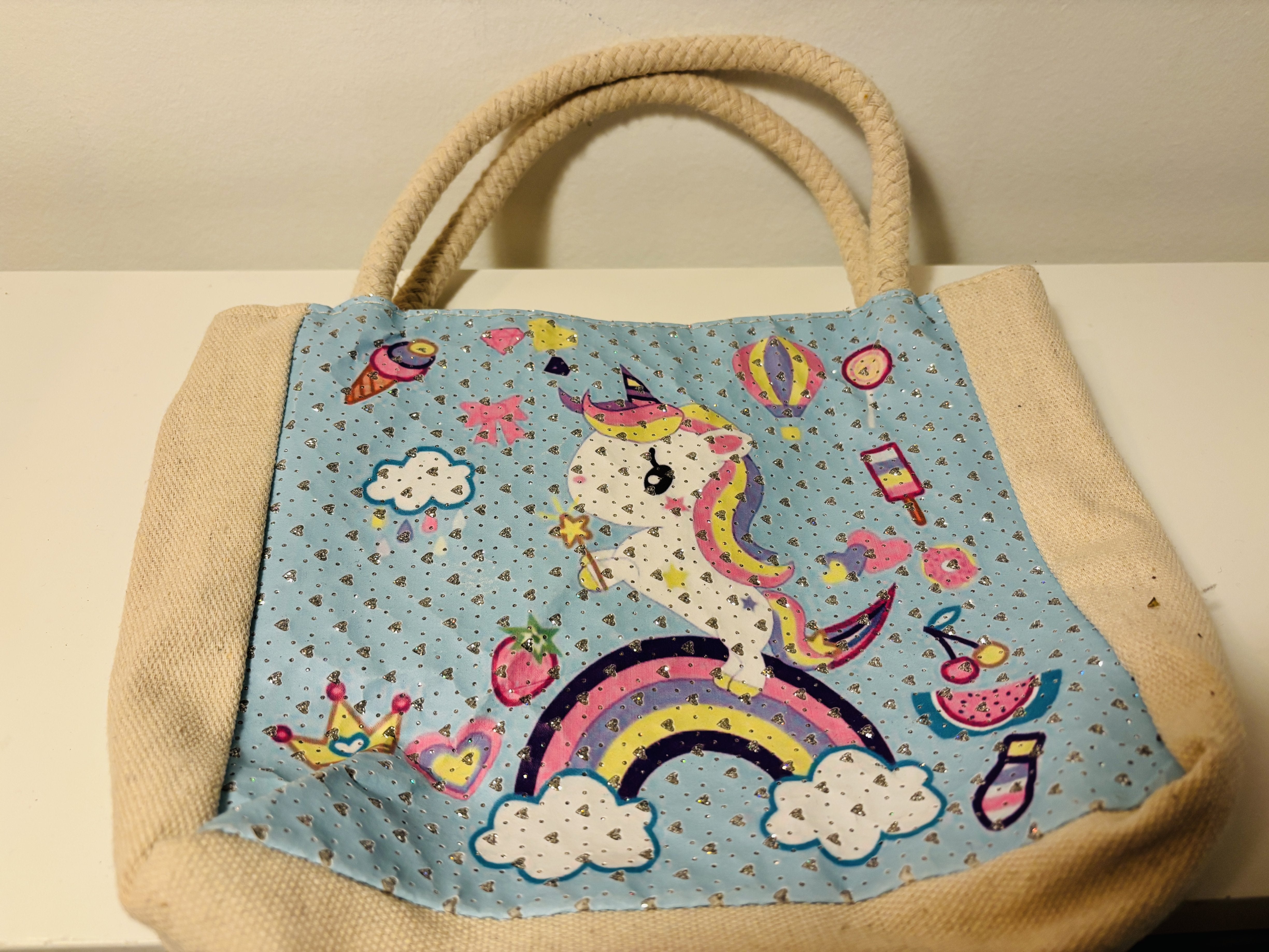 Barnetaske med enhjørningmotiv