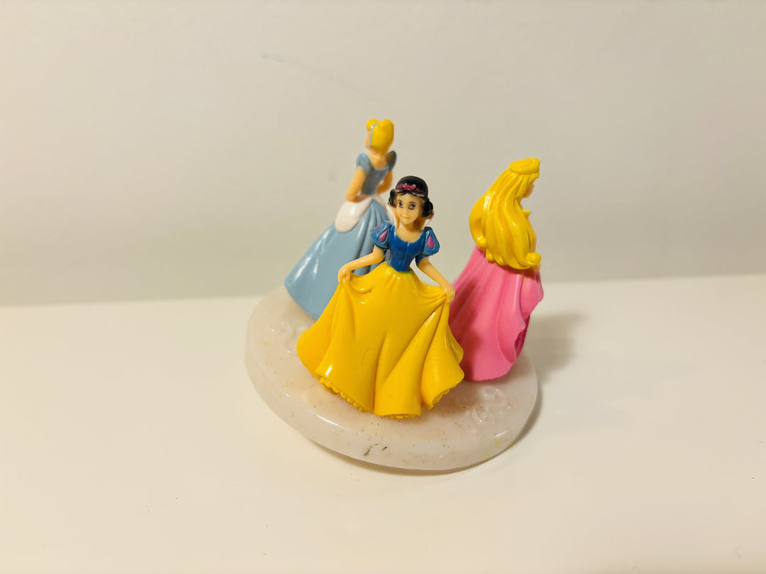 Disney prinsessefigurer liten statue – Snøhvit, Aurora og Askepott