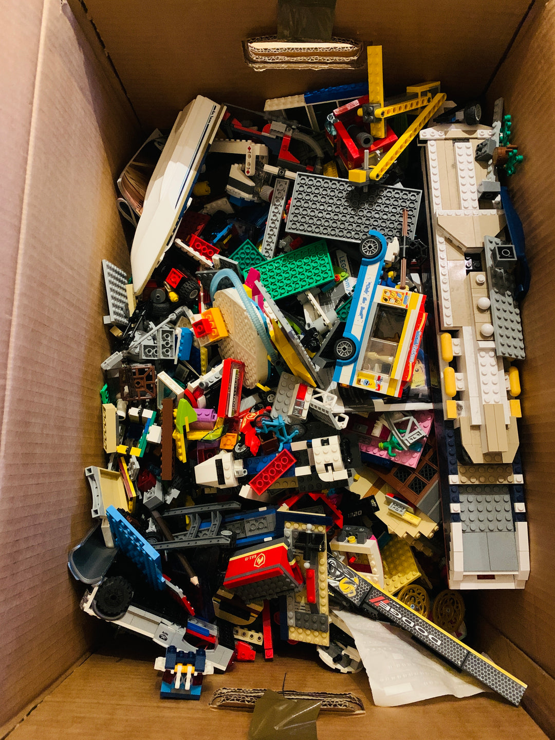 Stor flytteeske - blandet LEGO lot