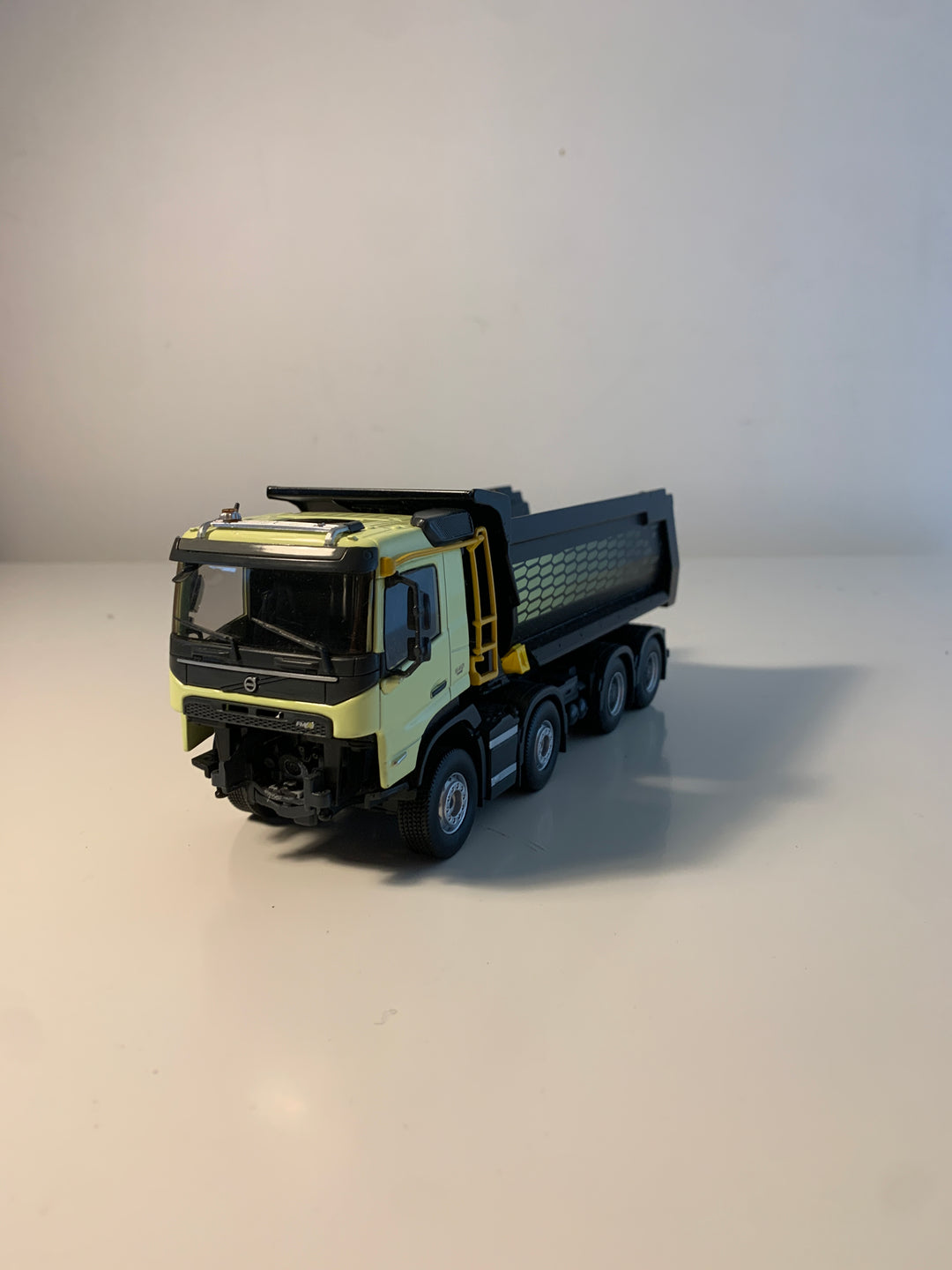 Volvo FMX tippbil modell