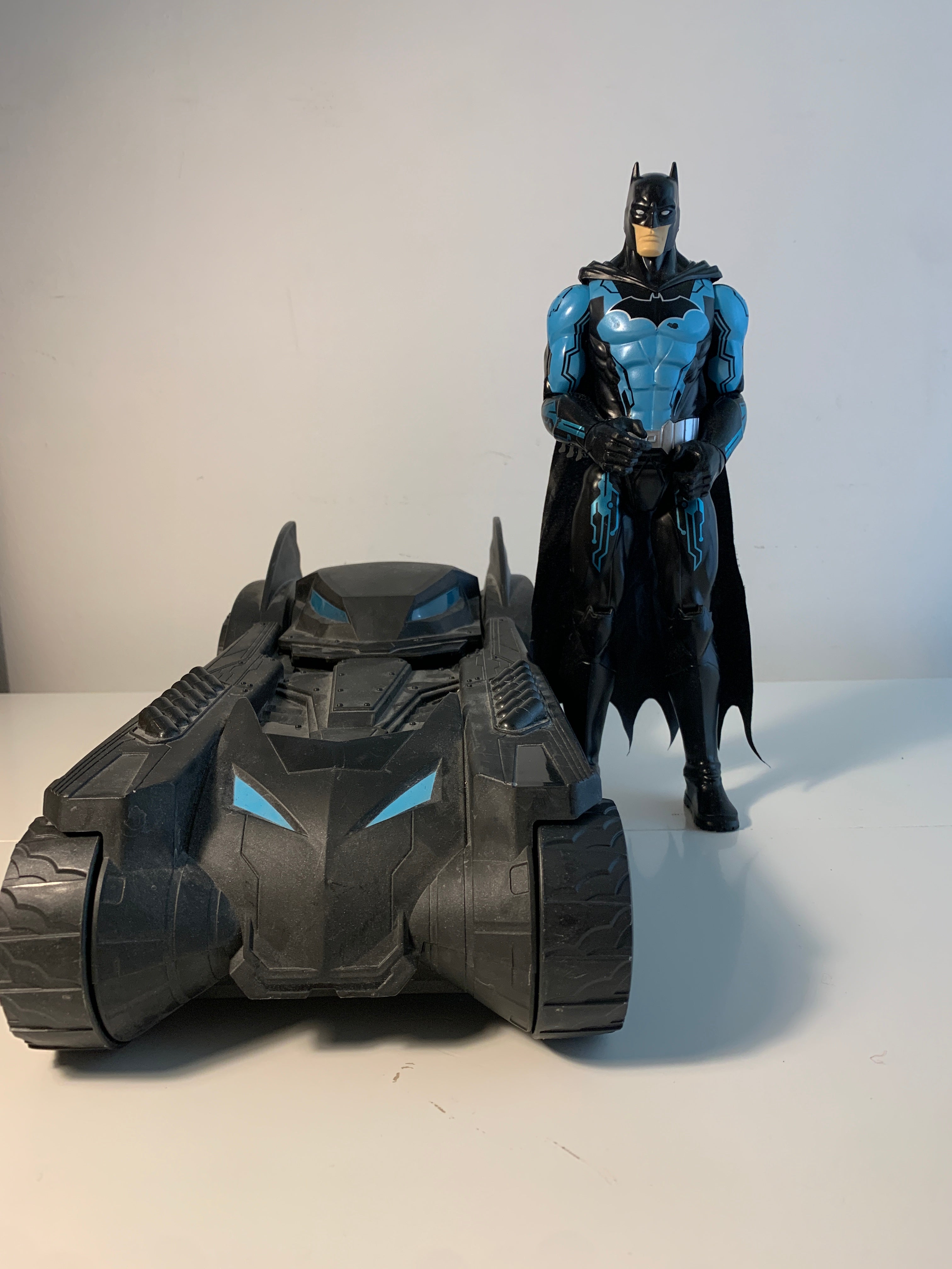 Batman figur med Batmobile