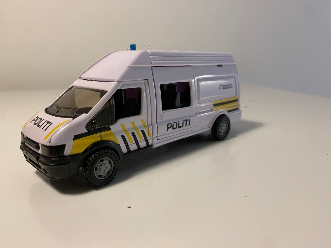 Norsk politi varebil modell