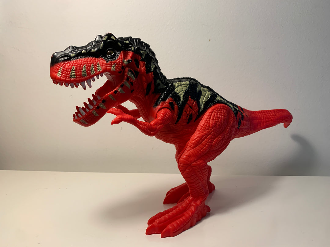 Stor rød og svart T-Rex dinosaurfigur med lyd