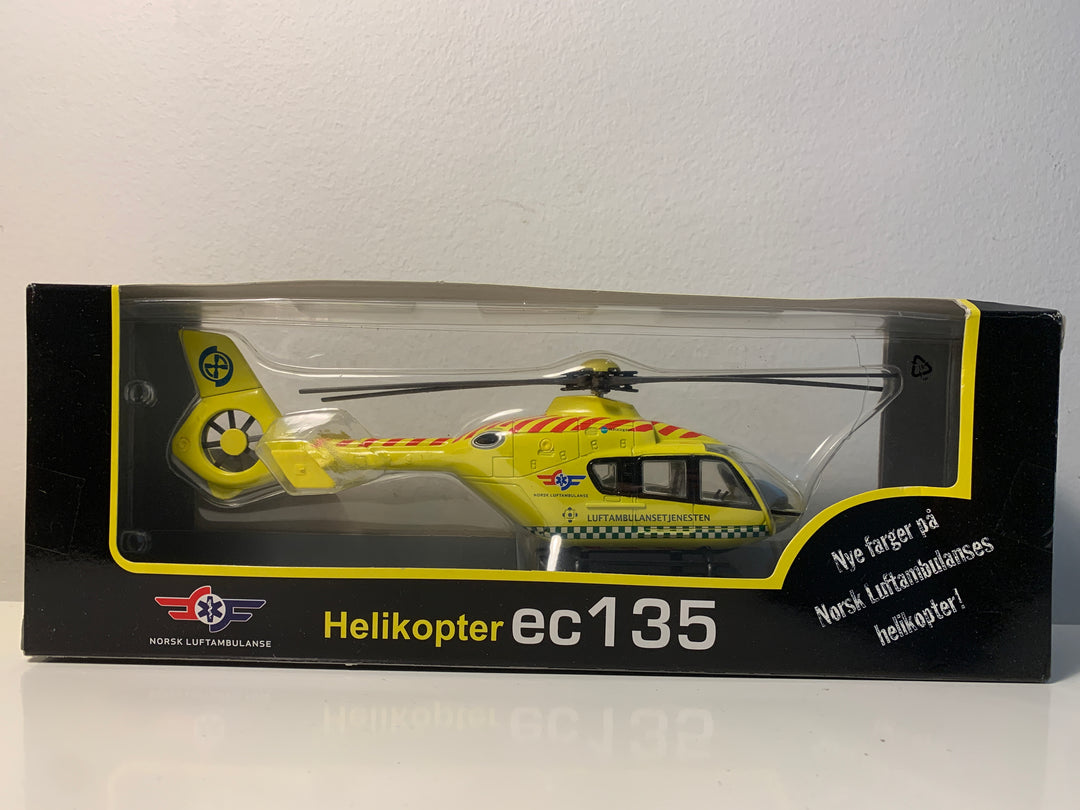 Norsk Luftambulanse EC135 modellhelikopter