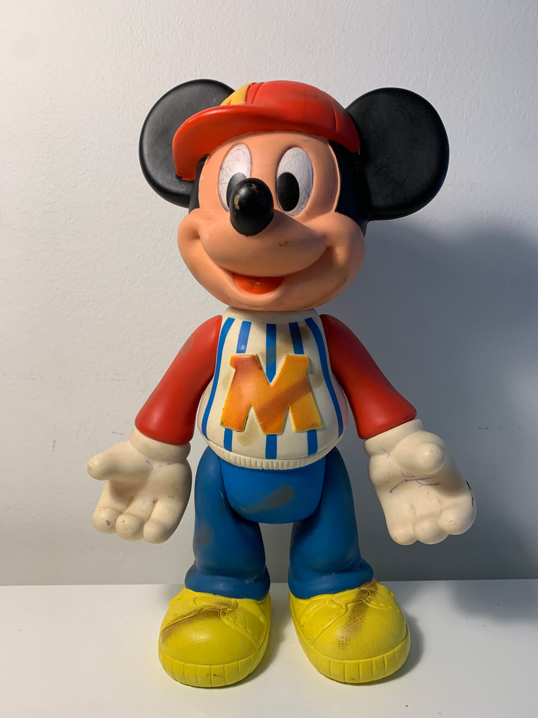 Stor Mikke Mus figur med caps (1976)