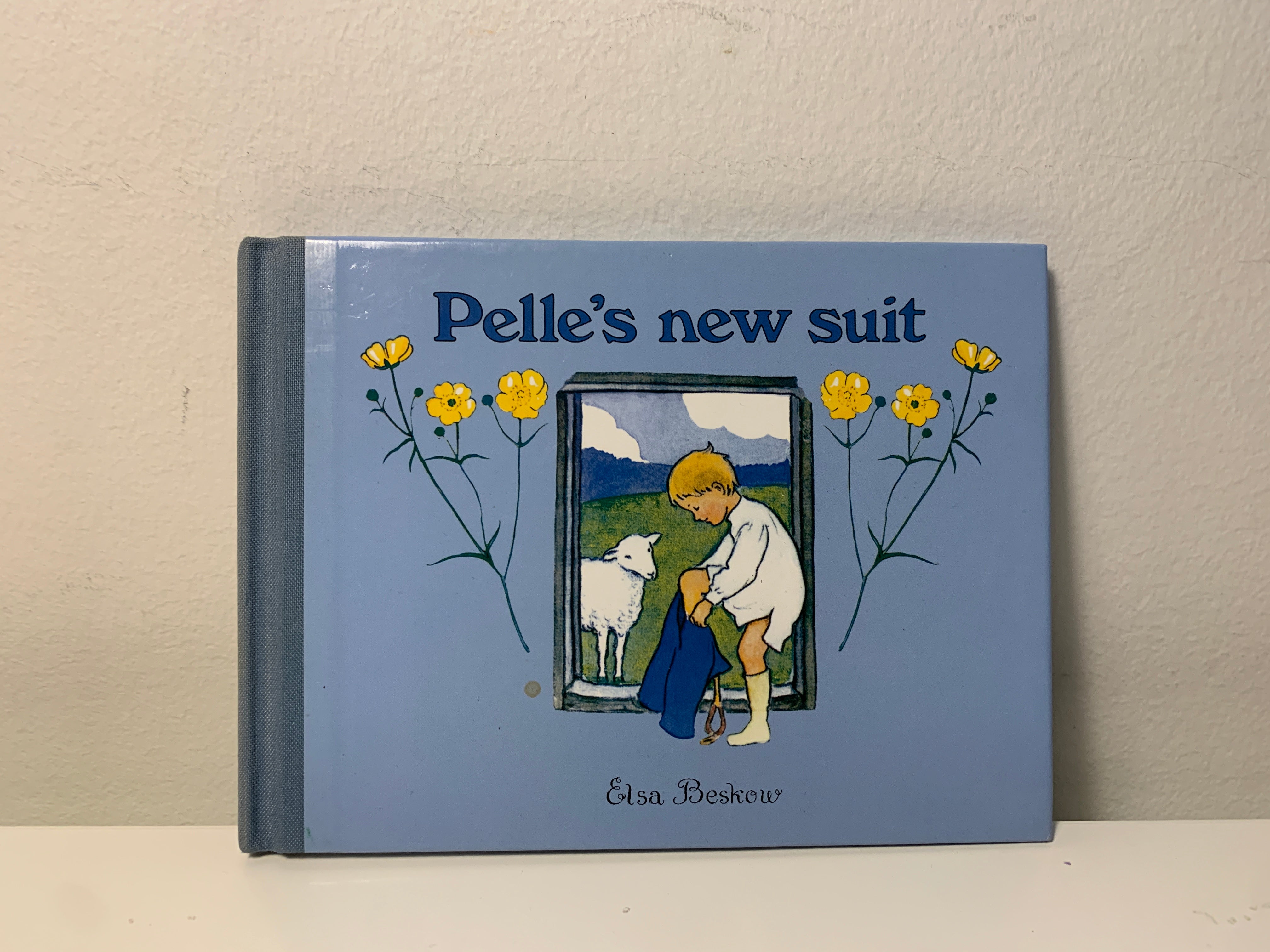 Pelle's New Suit av Elsa Beskow