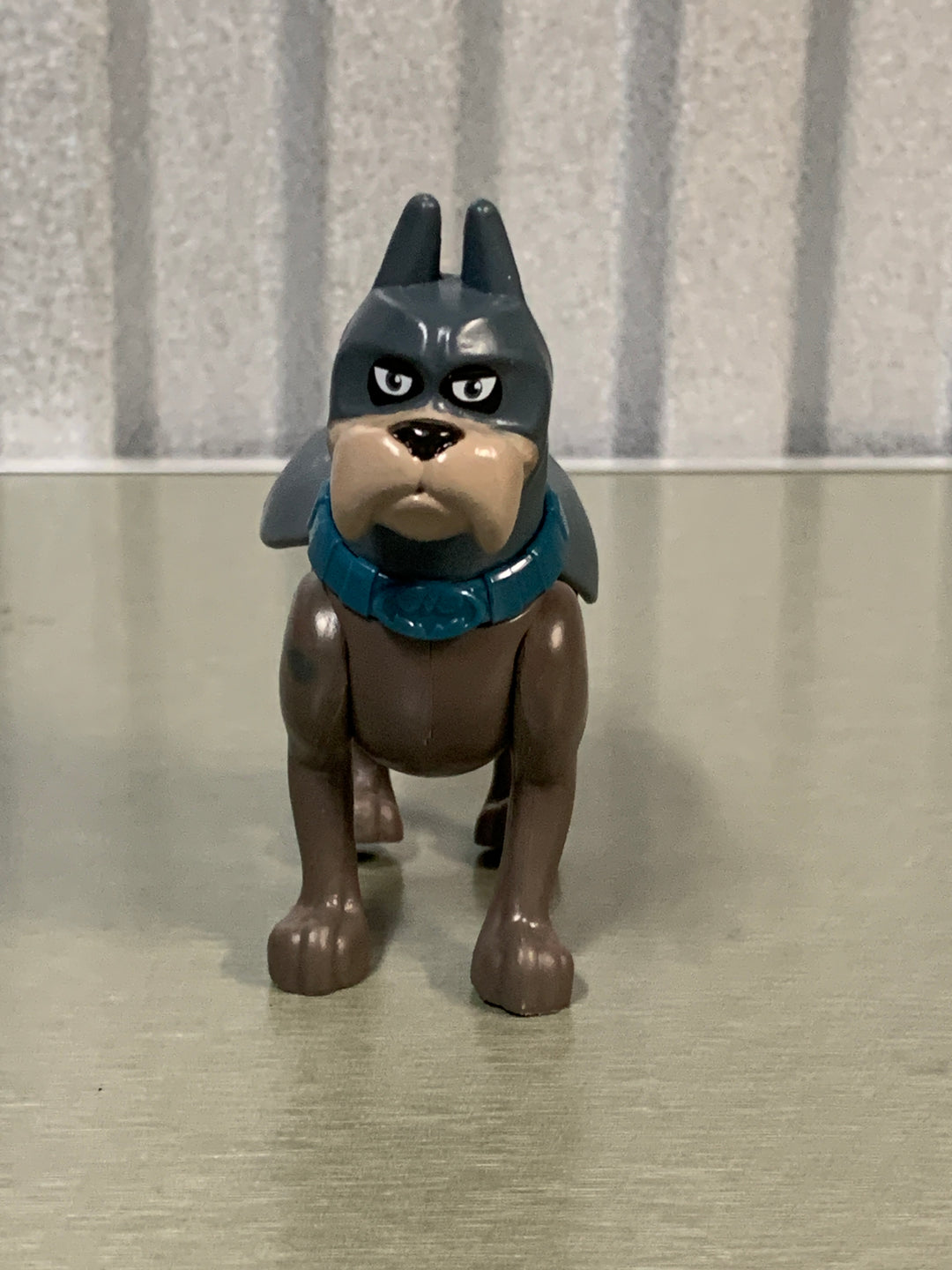 DC League of Super-Pets – Ace the Bat-Hound figur
