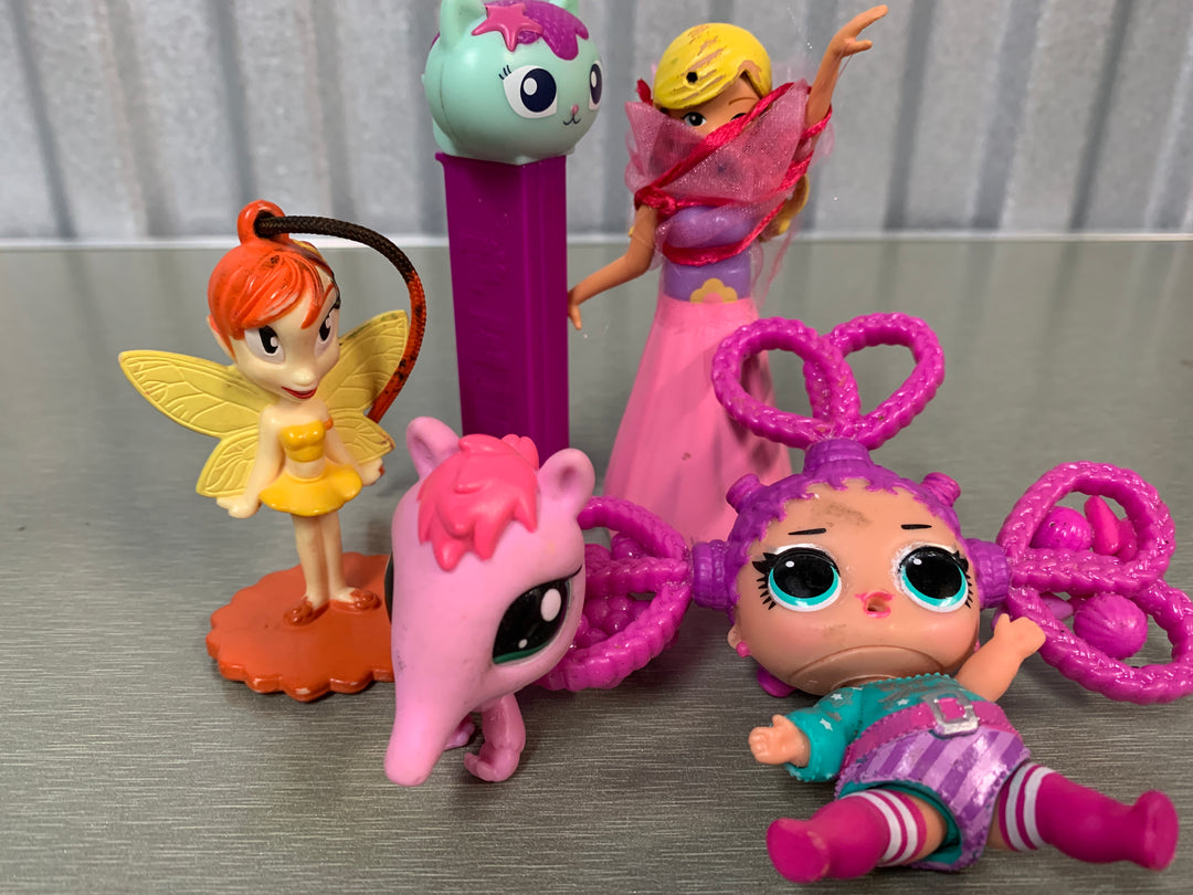 Blandet samling jentefigurer – LOL Surprise, Disney Fairies m.m.