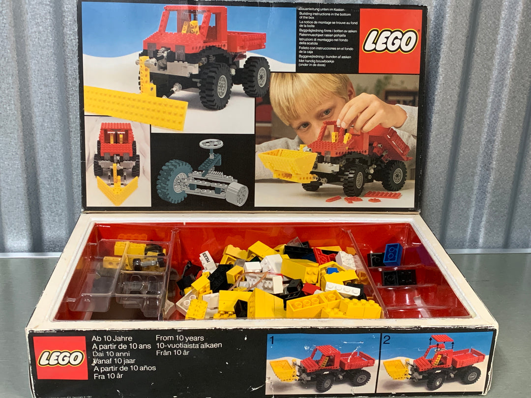 LEGO Expert Builder 8845 - Unimog / Lastebil
