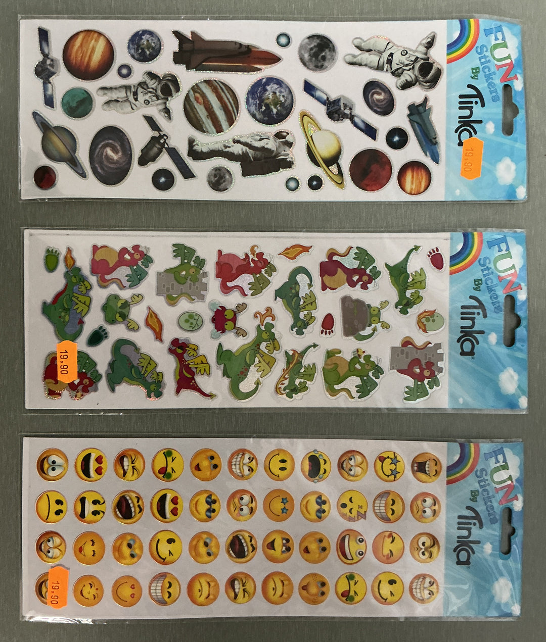 Tinka klistremerker – 3 ark (verdensrommet, dinosaurer, smilefjes). Ny i plast!