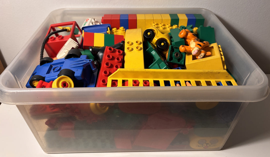 LEGO Duplo – stor samling klosser og figurer i boks