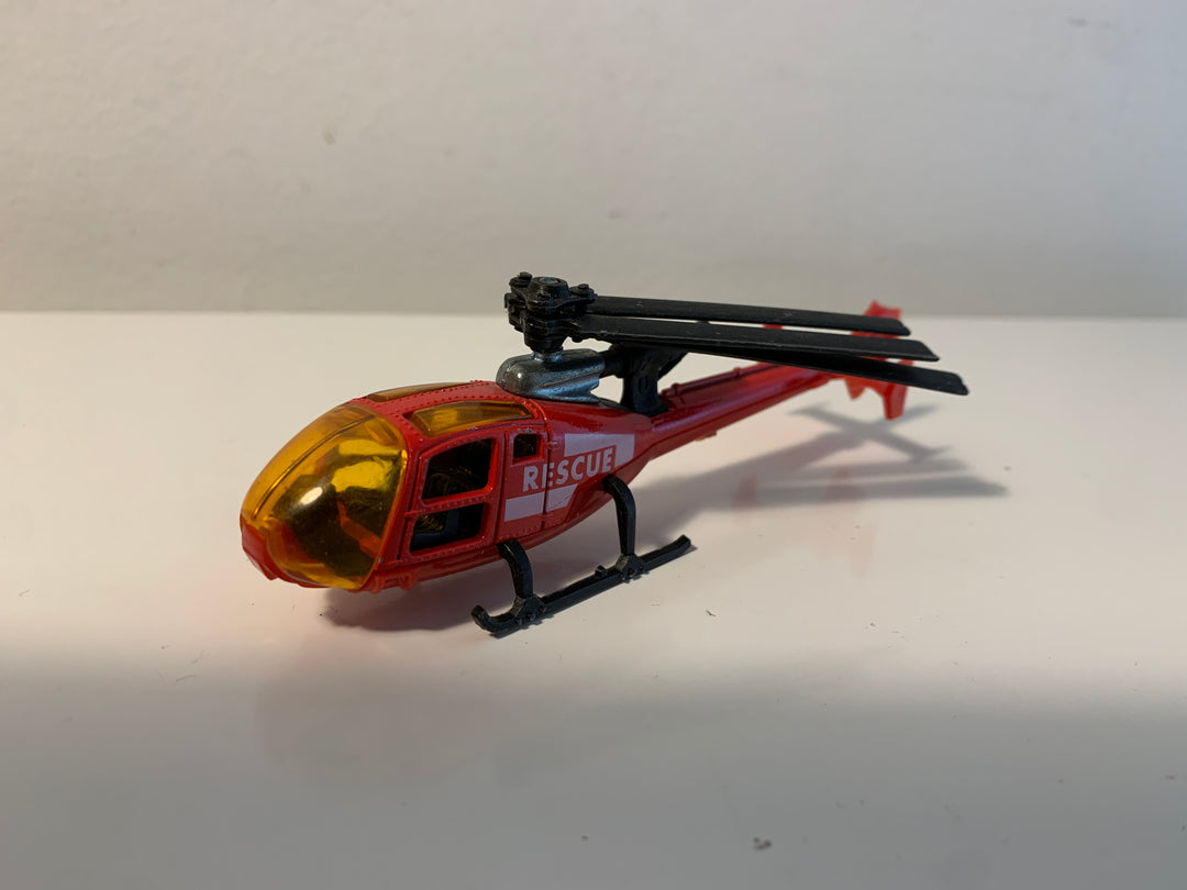 Redningshelikopter ("RESCUE", rød)