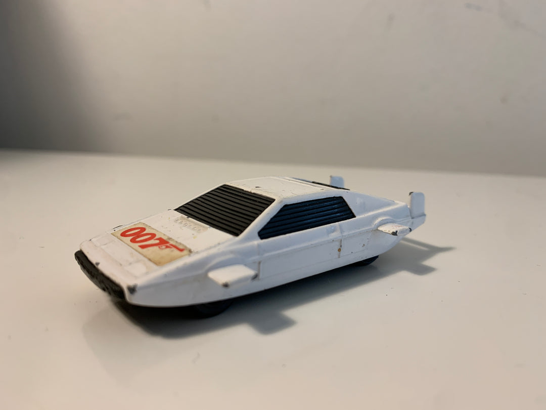 James Bond Lotus Esprit / Ubåtbil (Hvit, 007)