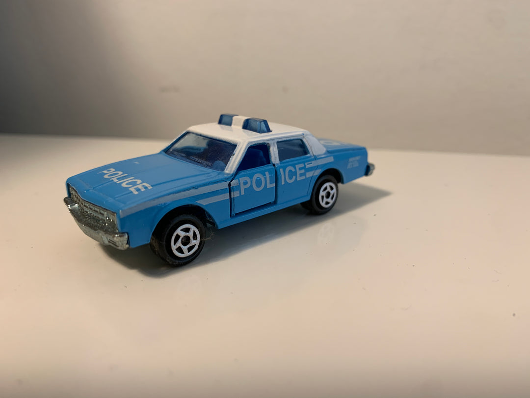 Politibil "Police" (Lyseblå og hvit)