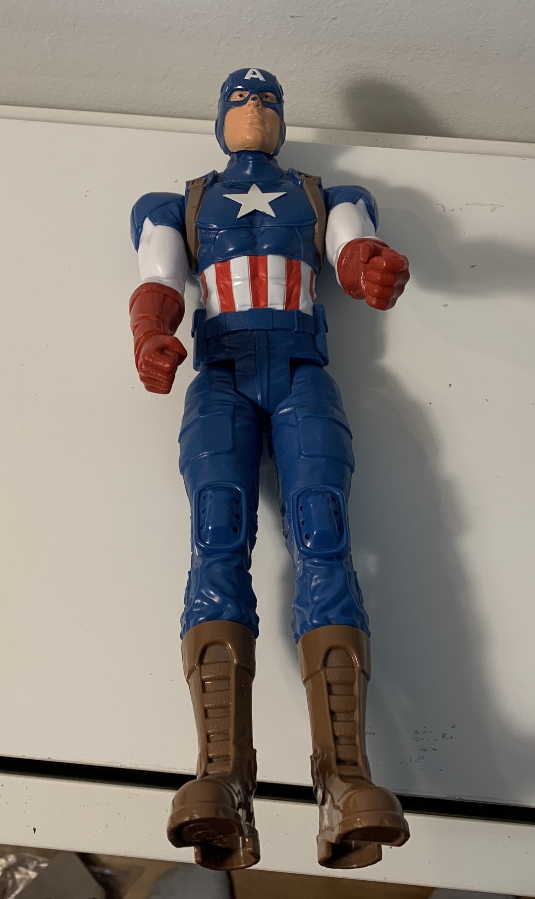Marvel – Captain America actionfigur (ca. 30 cm)