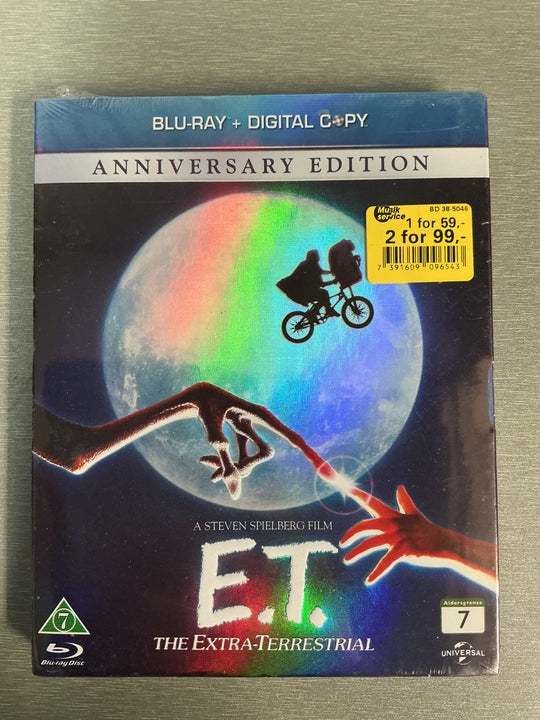 E.T. The Extra-Terrestrial (1982). Blu-ray.
