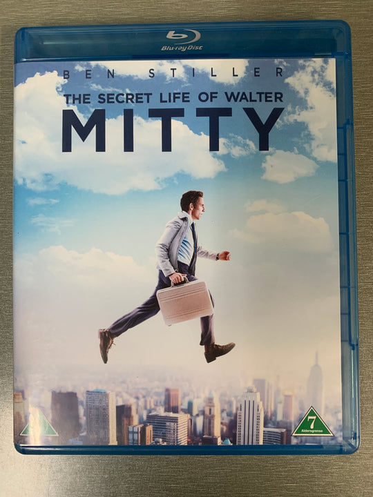 The Secret Life of Walter Mitty (2013). Blu-ray.