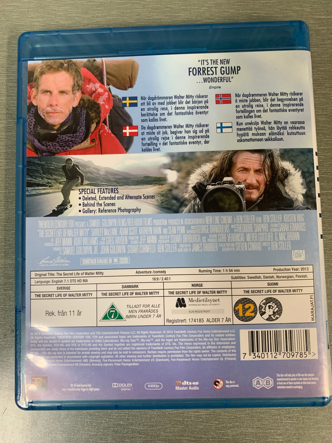 The Secret Life of Walter Mitty (2013). Blu-ray.