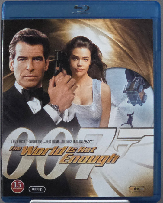 The World Is Not Enough (1999). Blu-ray.