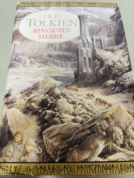 J.R.R. Tolkien. 1999. Ringenes Herre.