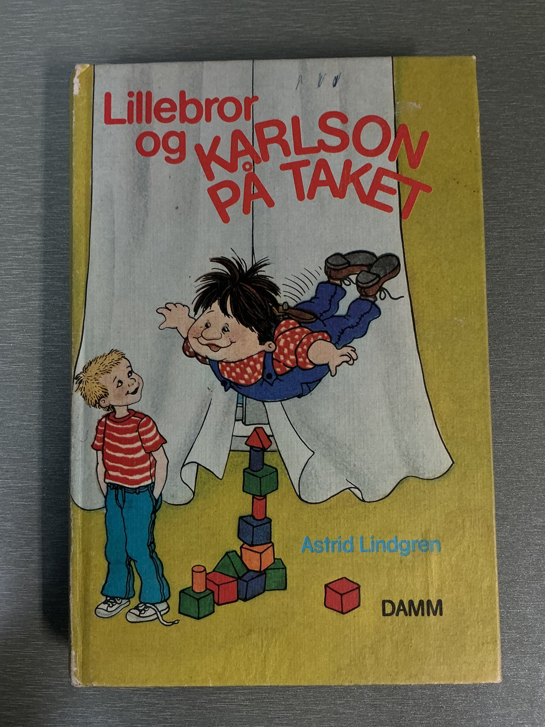 Astrid Lindgren, Lillebror og Karlson på taket. Bok.