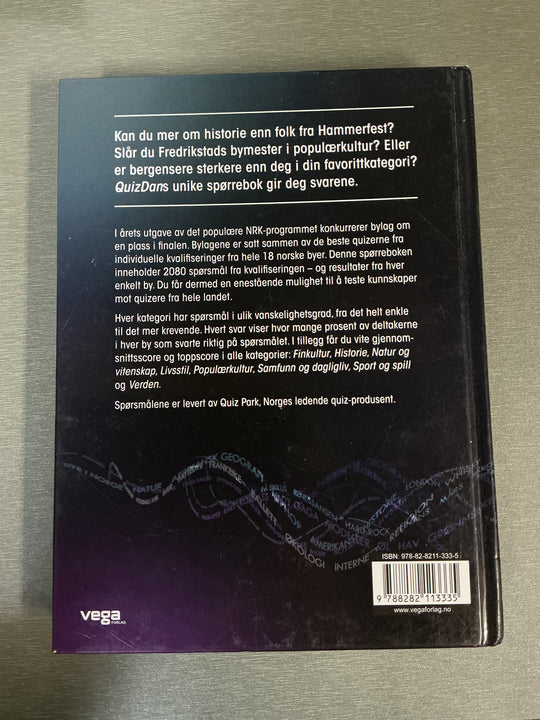 Dan Børge Akerø, QUIZDAN. Bok.