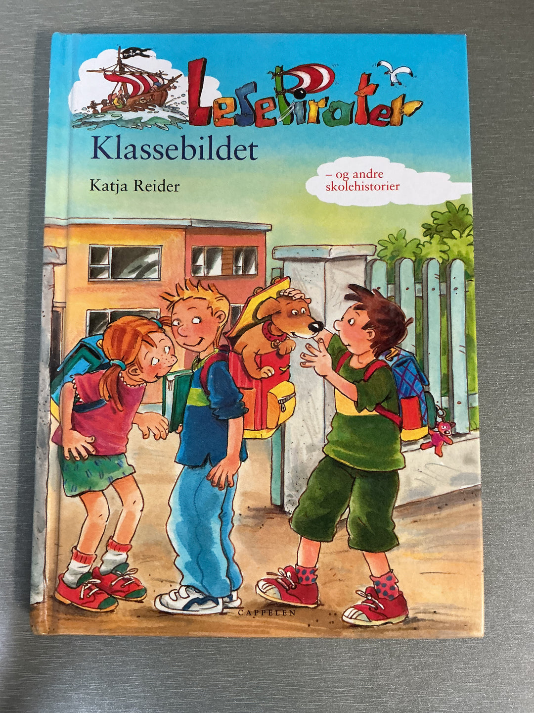 Katja Reider. Leseløve: Klassebildet – og andre skolehistorier. Bok.