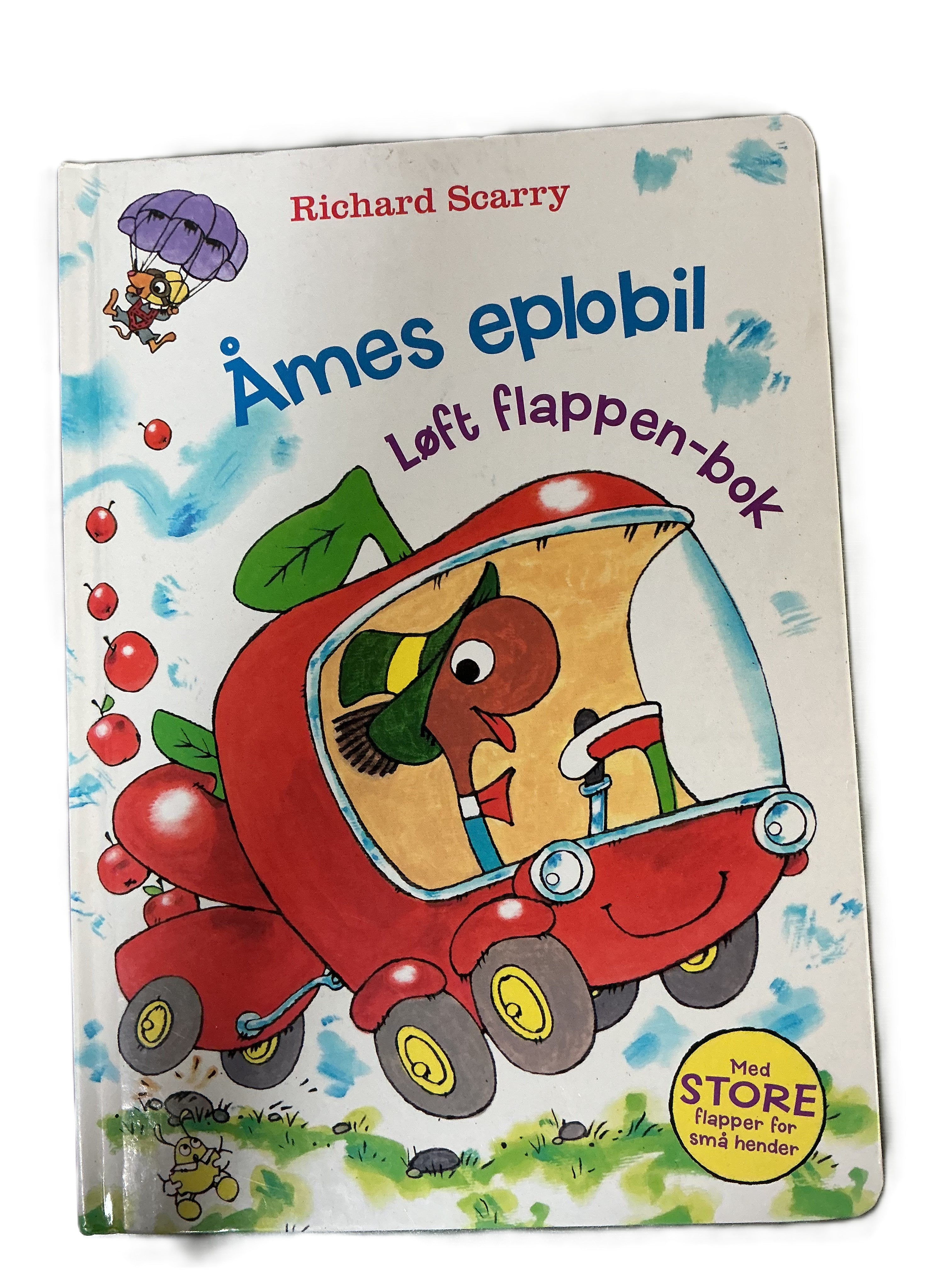 Richard Scarry. 1998. Åmes eplobil - Løft flappen-bok. Bok.