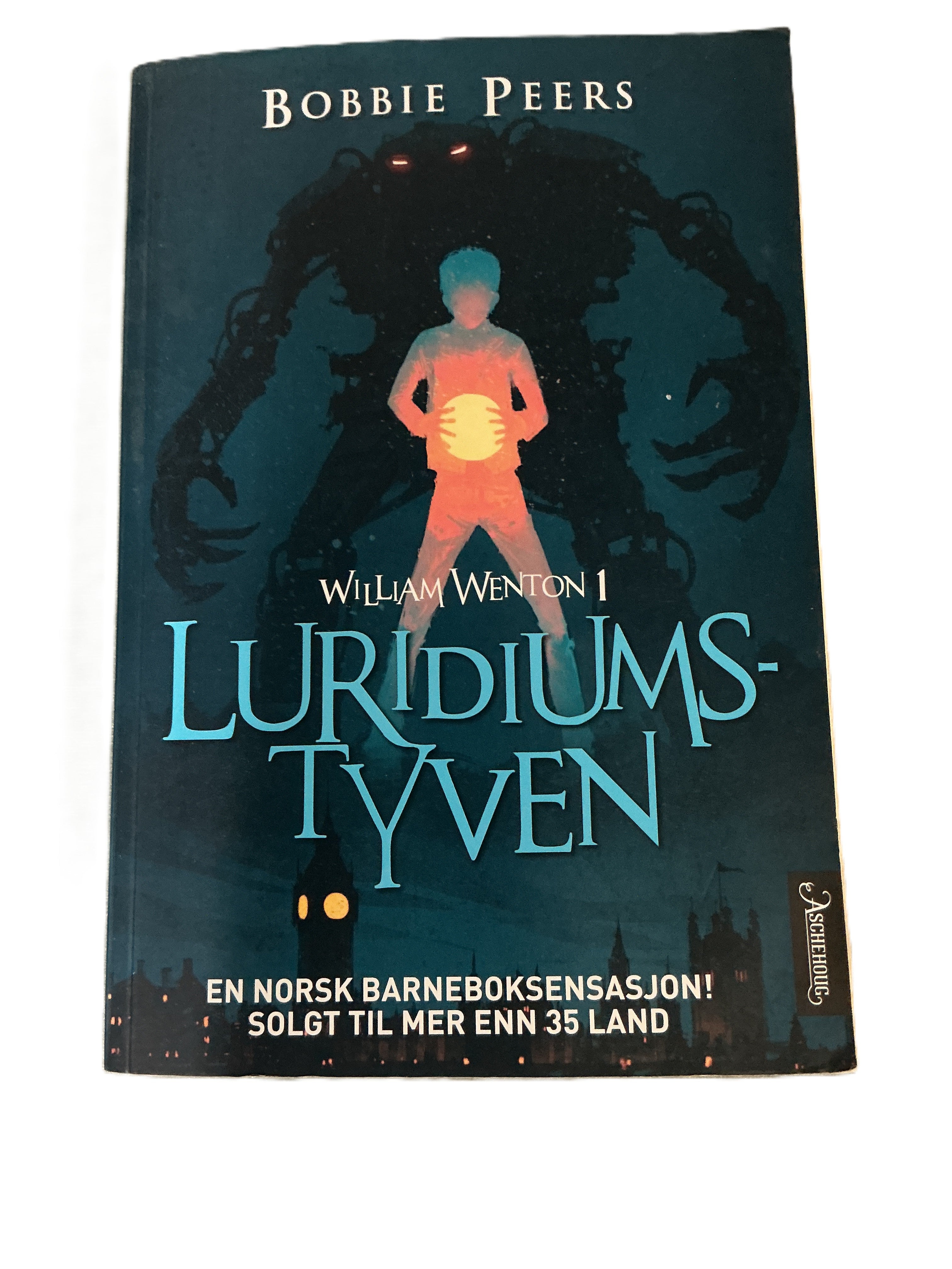Bobbie Peers, 2015, Luridiumstyven. Bok.