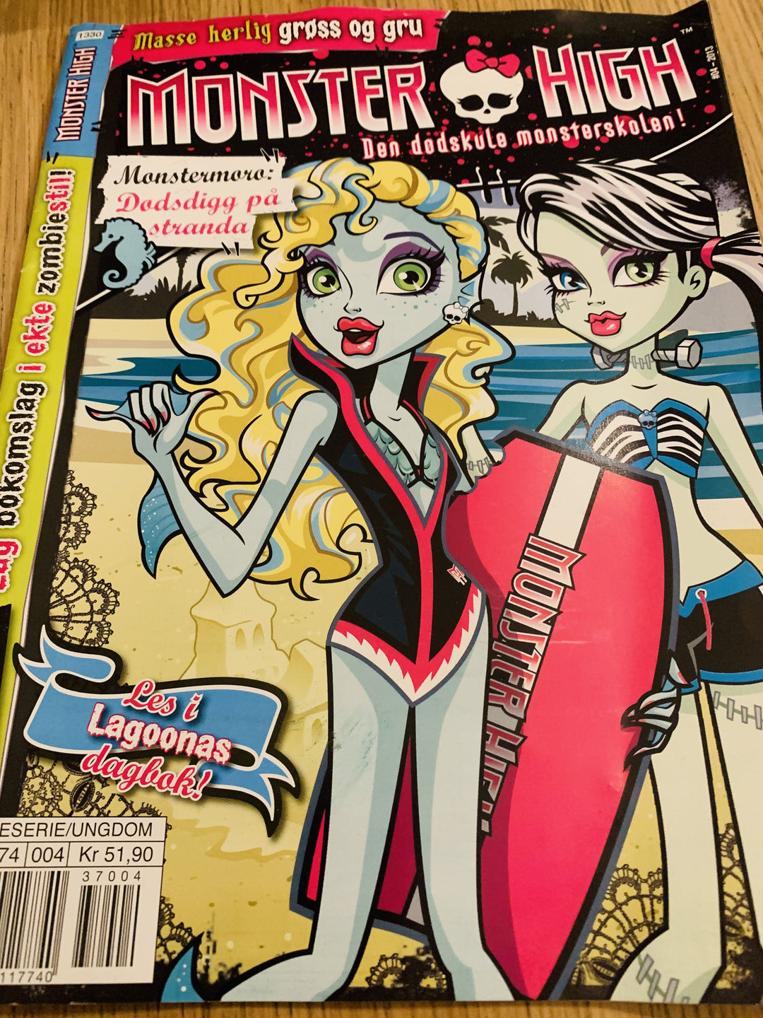 Mattel. 2013. Monster High: Den dødskule monsterskolen! (Nr. 4). Hefte.