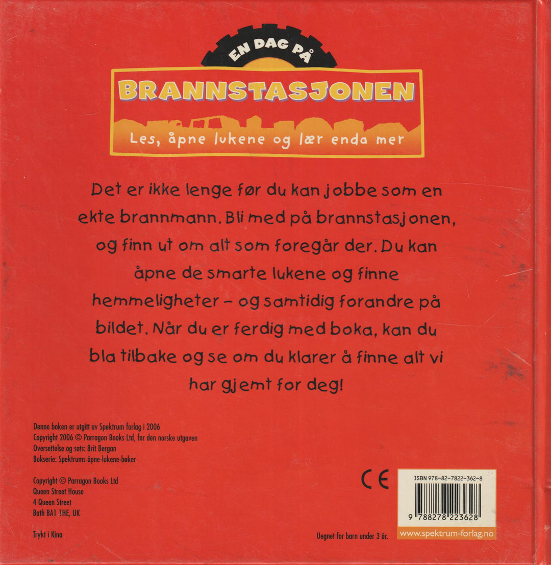 En dag på brannstasjonen. Bok.