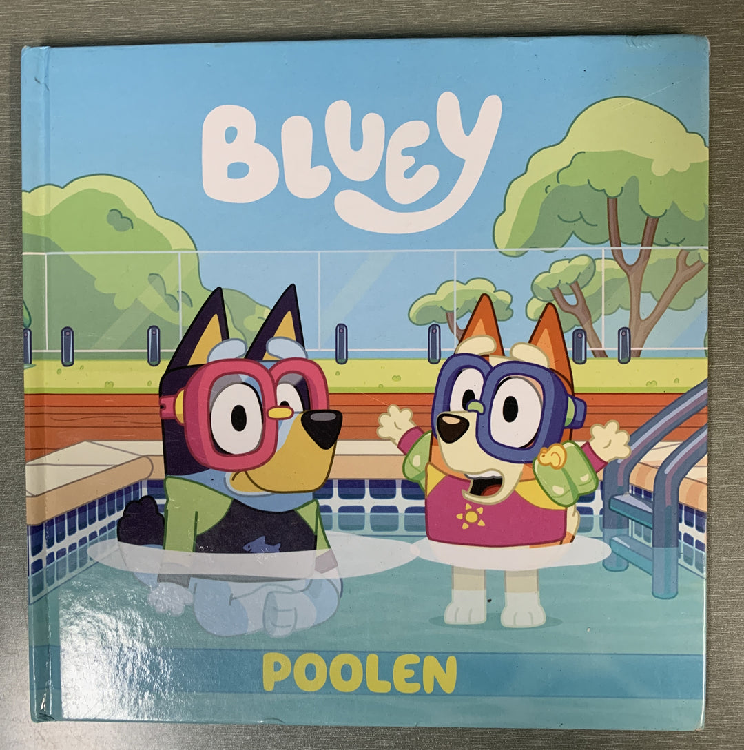Bluey. Poolen. Bok.