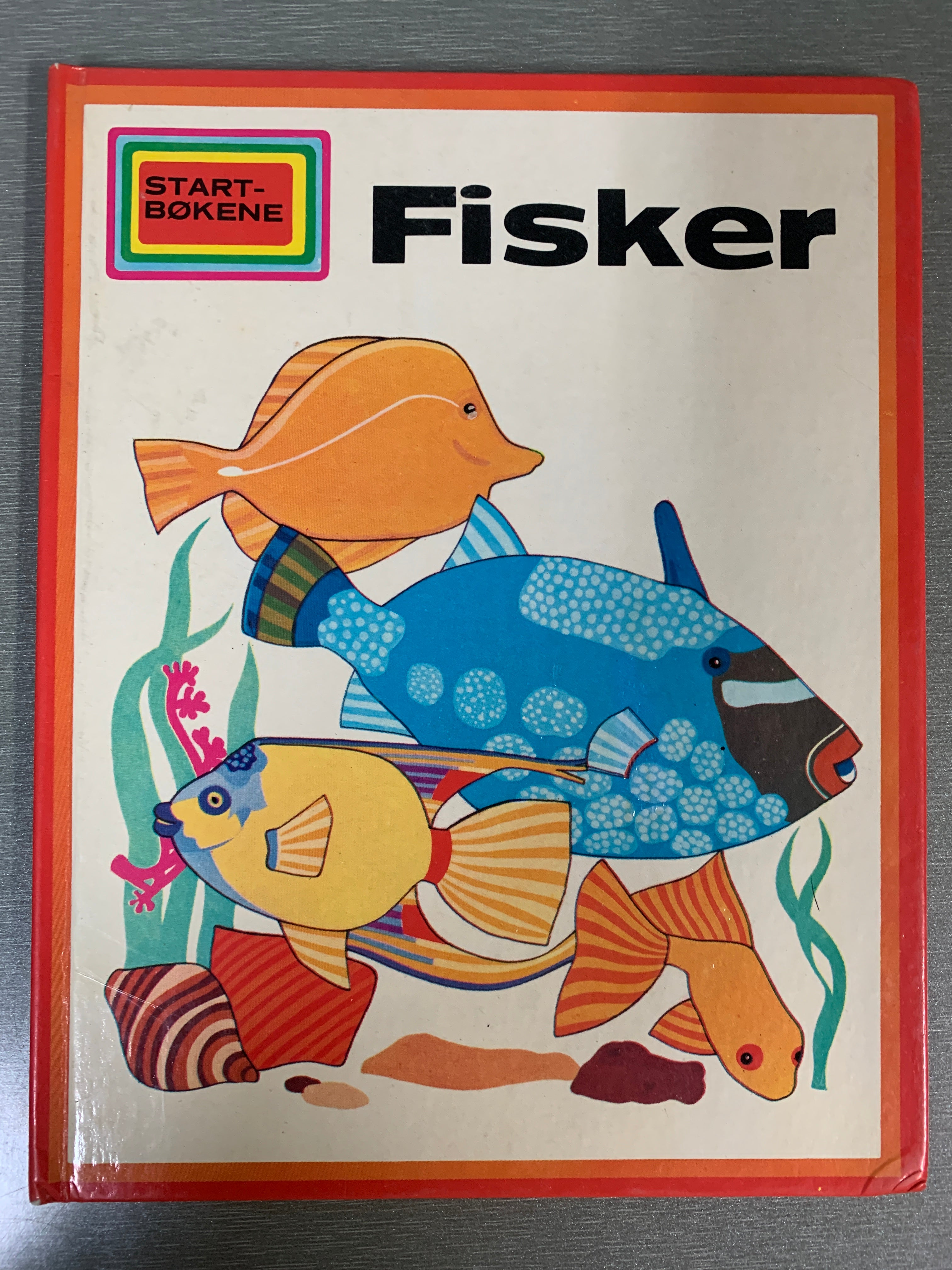 Start-bøkene. Fisker. Bok.