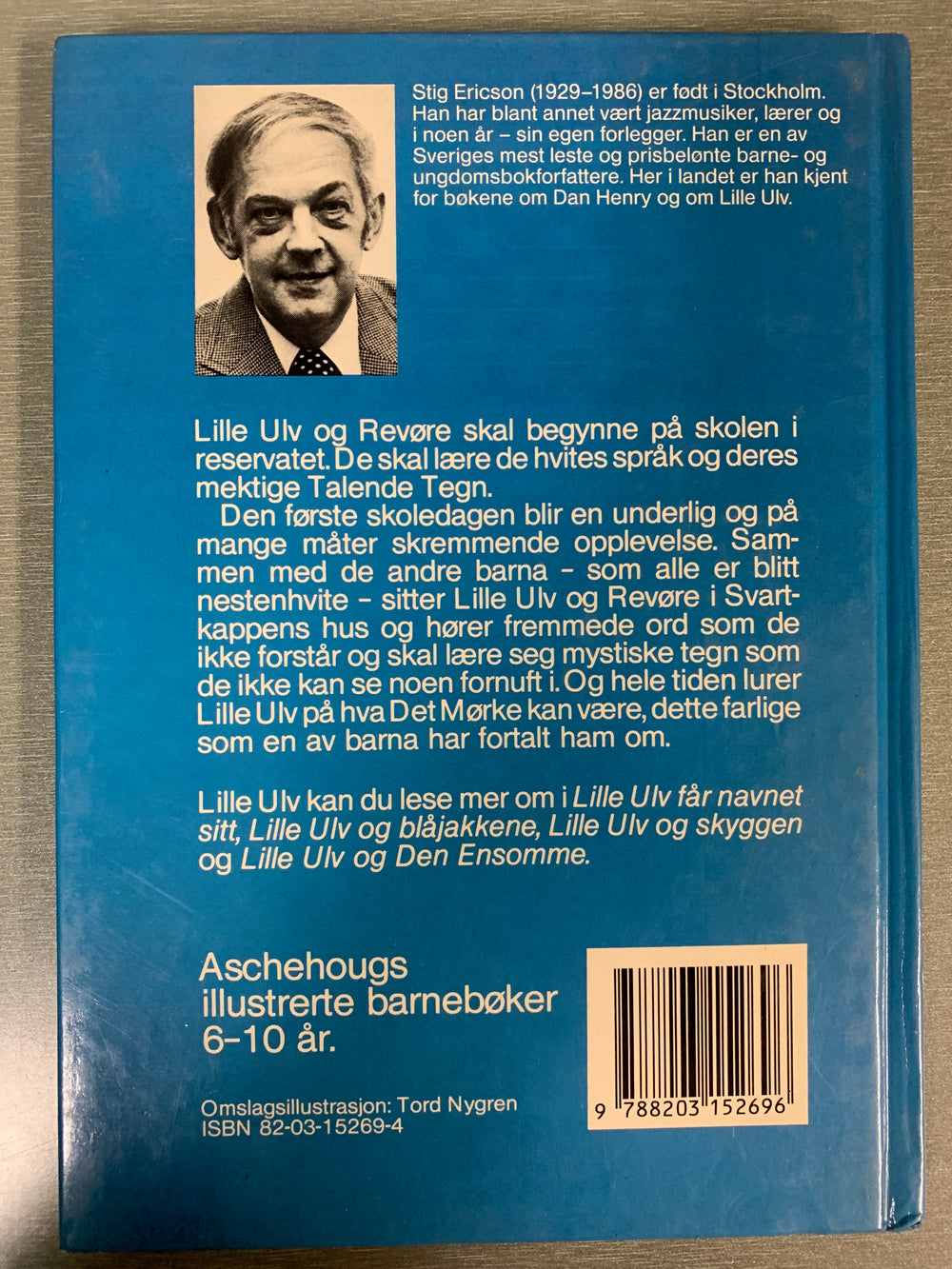 Stig Ericsson. Lille Ulv og de Talende Tegnene. Bok.