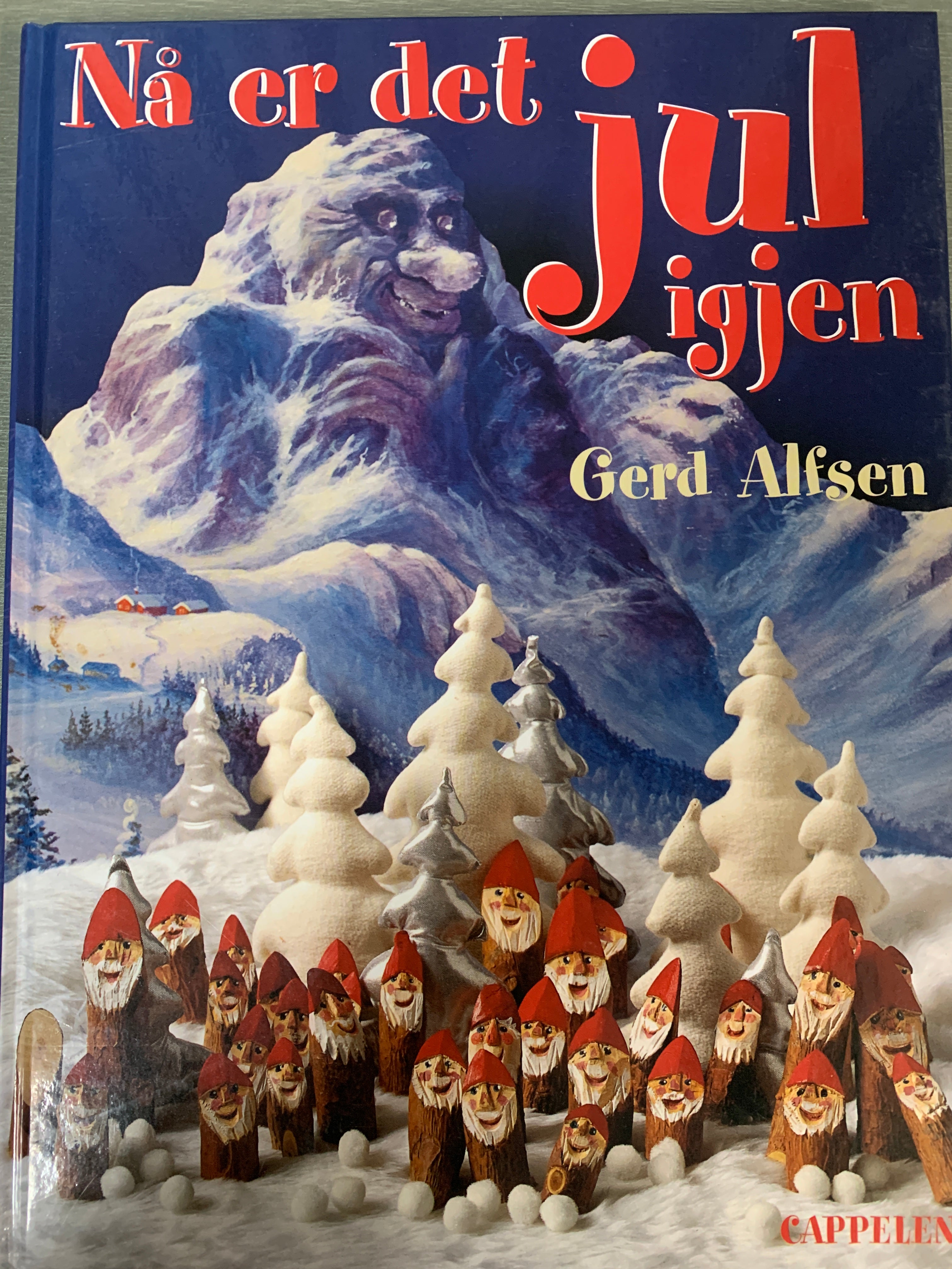 Gerd Alfsen. Nå er det jul igjen. Bok.
