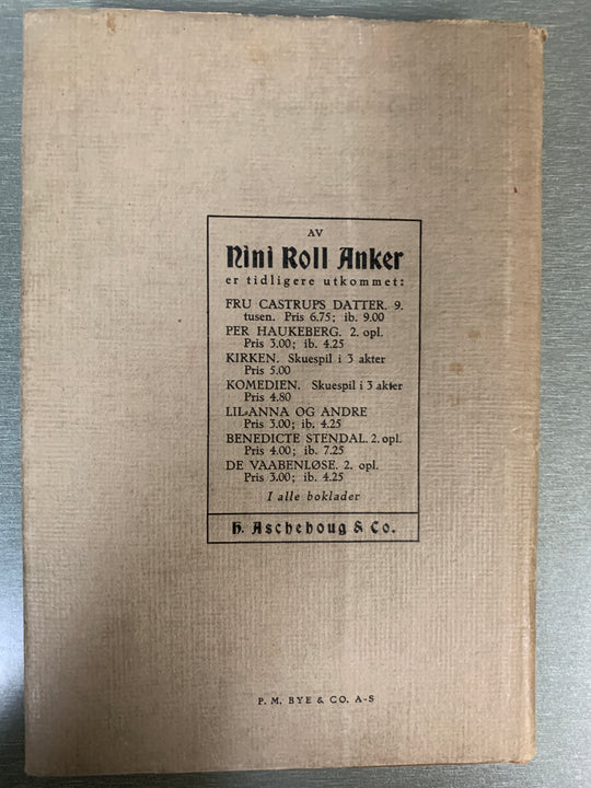 Nini Roll Anker, Huset i Søgaten. Bok.
