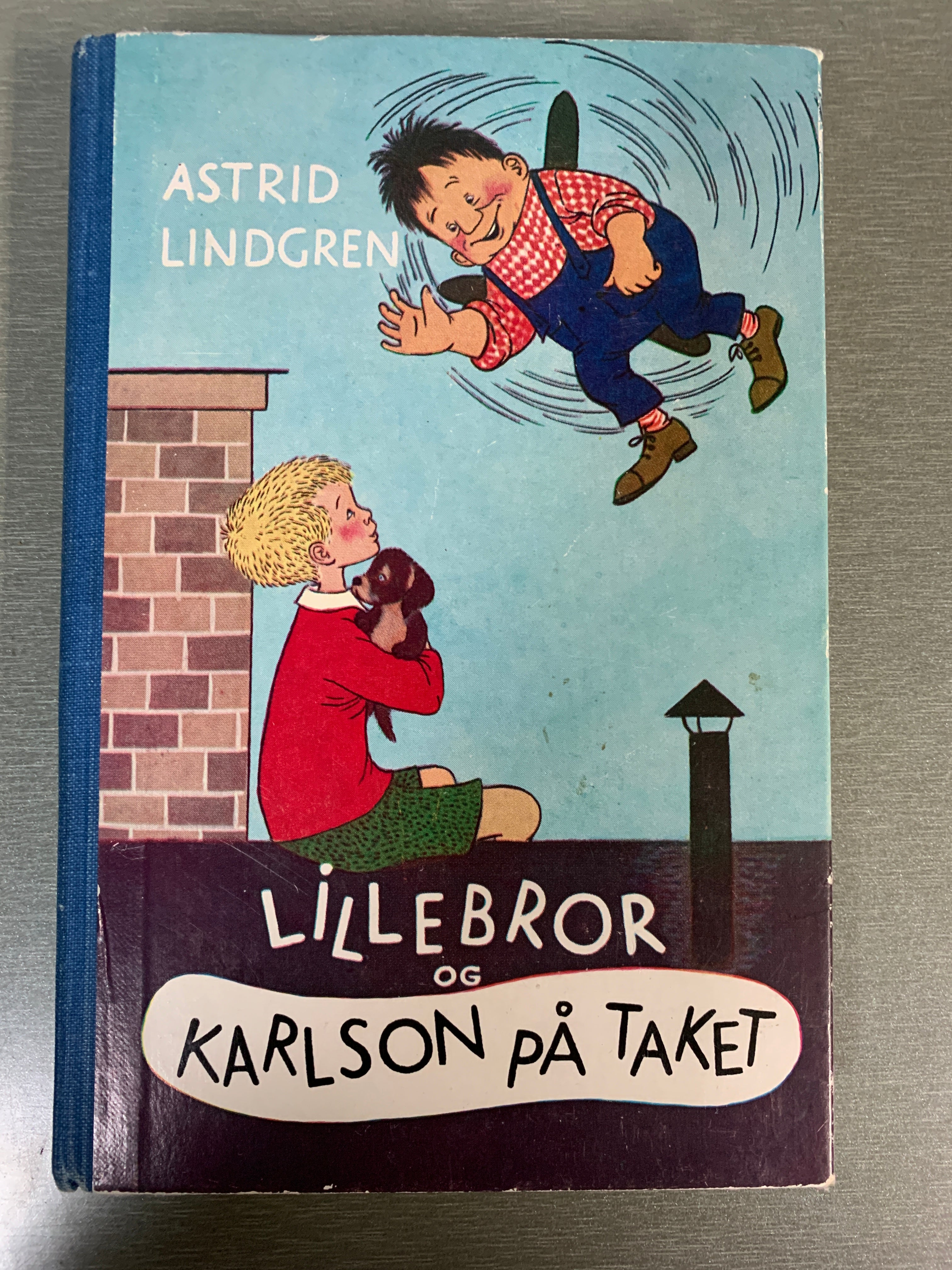Astrid Lindgren. Lillebror og Karlson på taket. Bok.