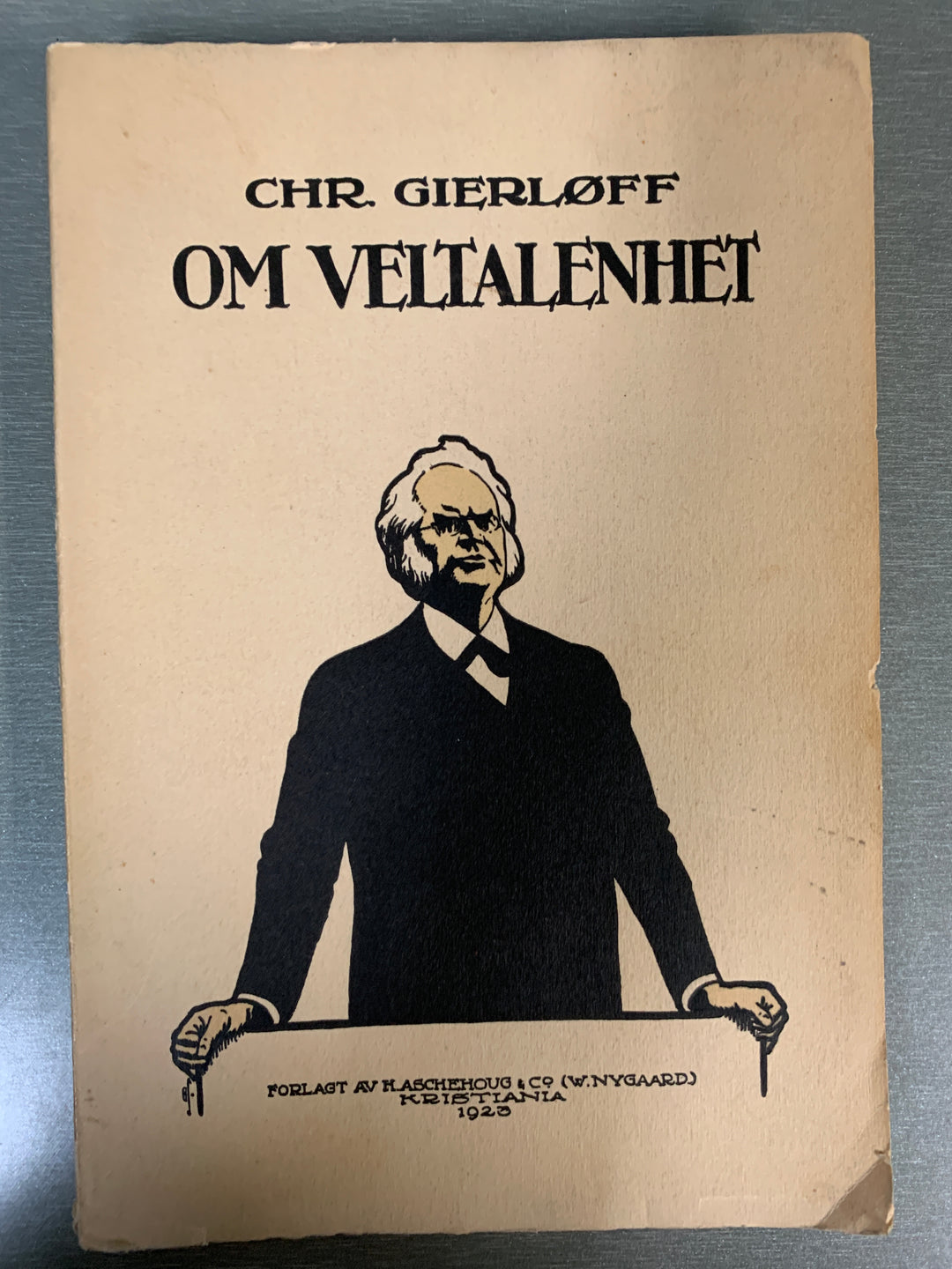 Chr. Gierløff. Om veltalenhet. Bok.