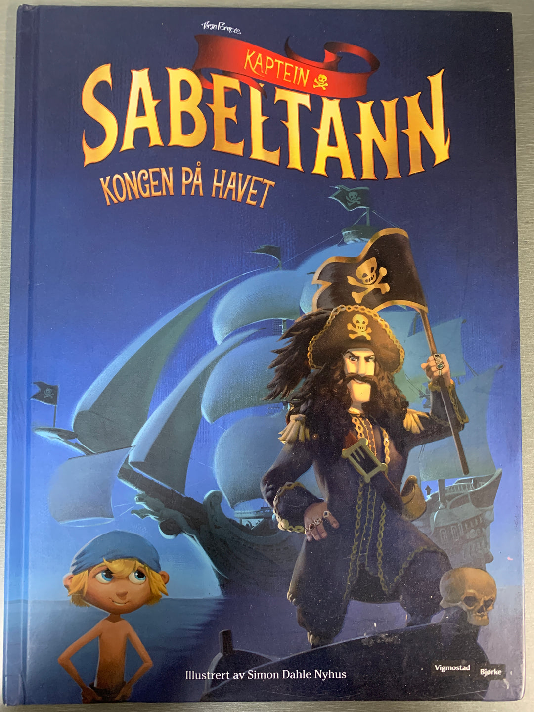 Terje Formoe. Kaptein Sabeltann - Kongen på havet. Bok.