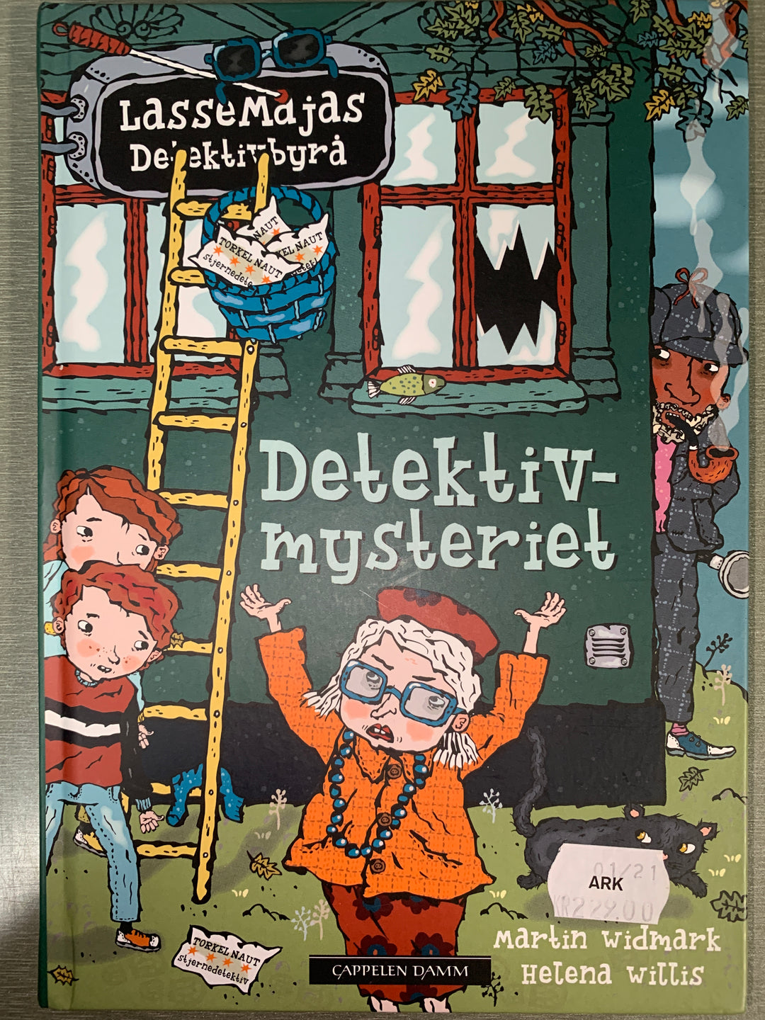 Martin Widmark. 2021. Detektivmysteriet. Bok.