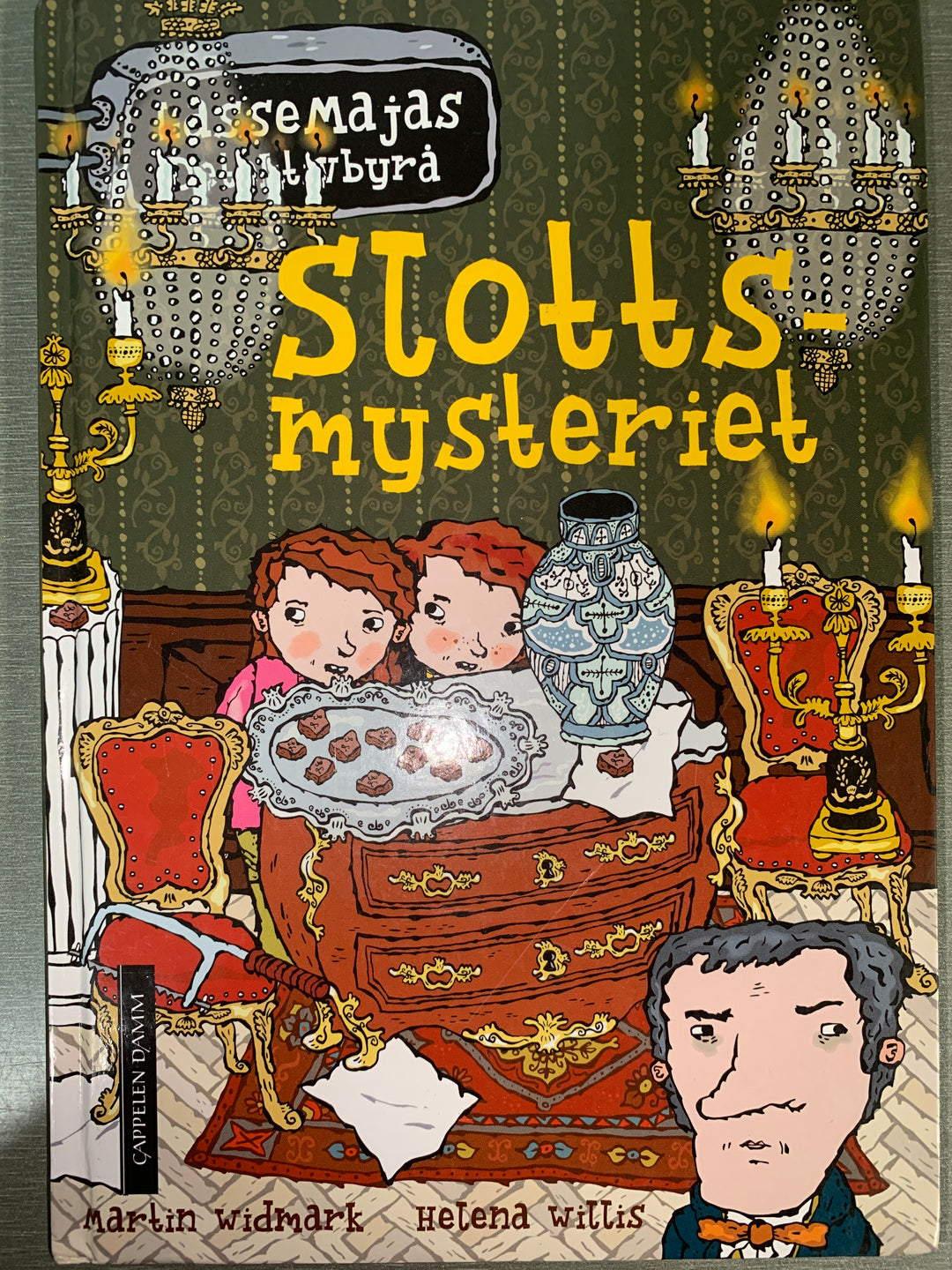 Martin Widmark. 2018. Slottsmysteriet. Bok.