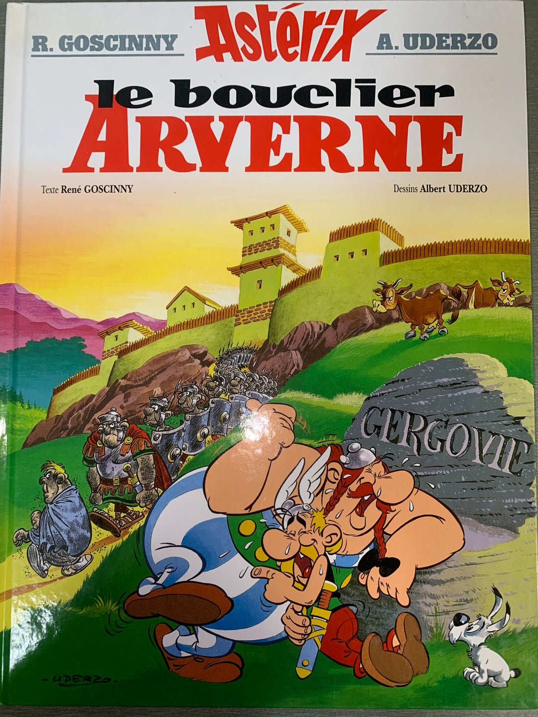 René Goscinny og Albert Uderzo. 1968. Le bouclier arverne. Bok.