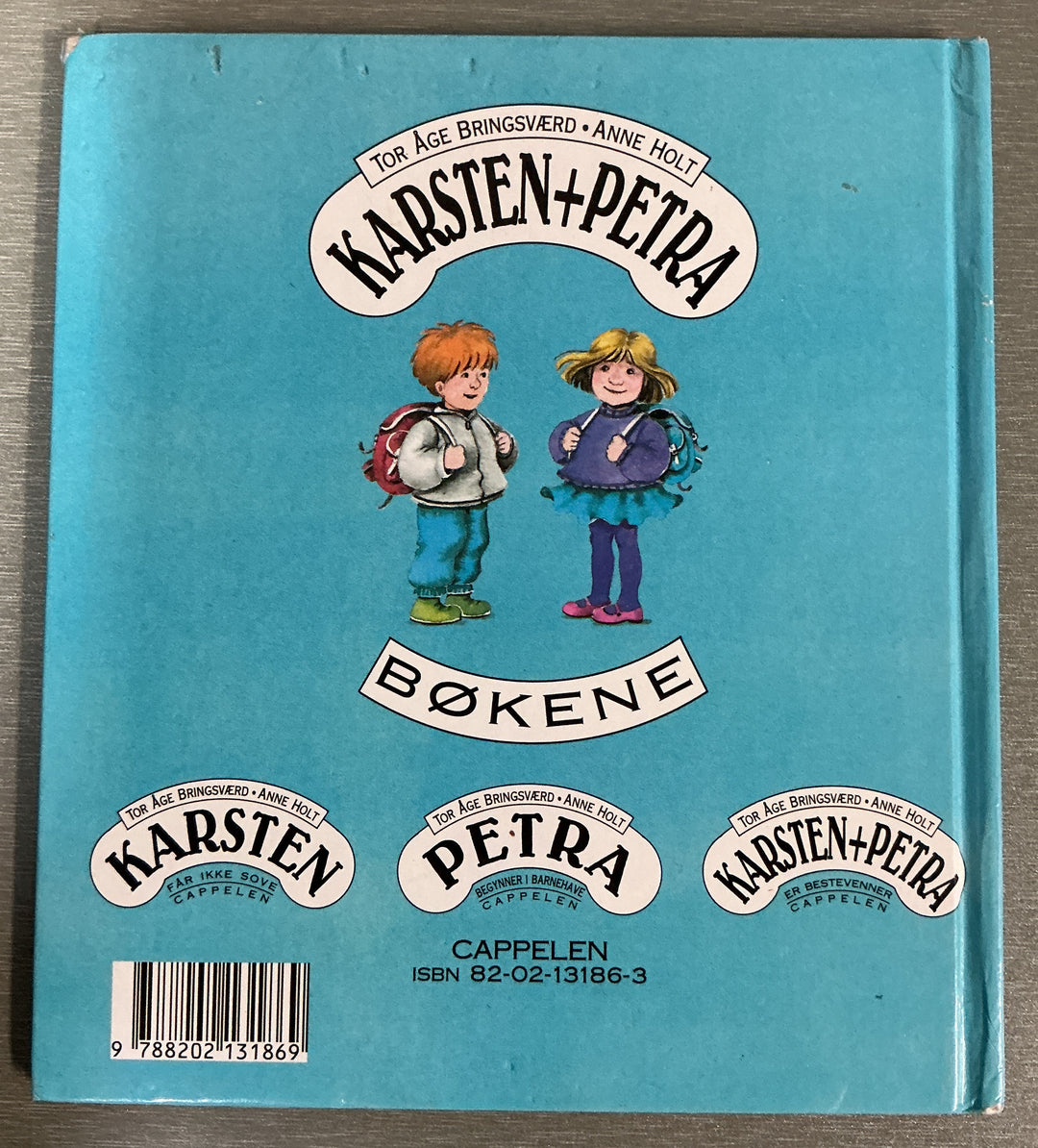 Tor Åge Bringsværd og Anne Holt. Karsten og Petra er bestevenner. Bok.