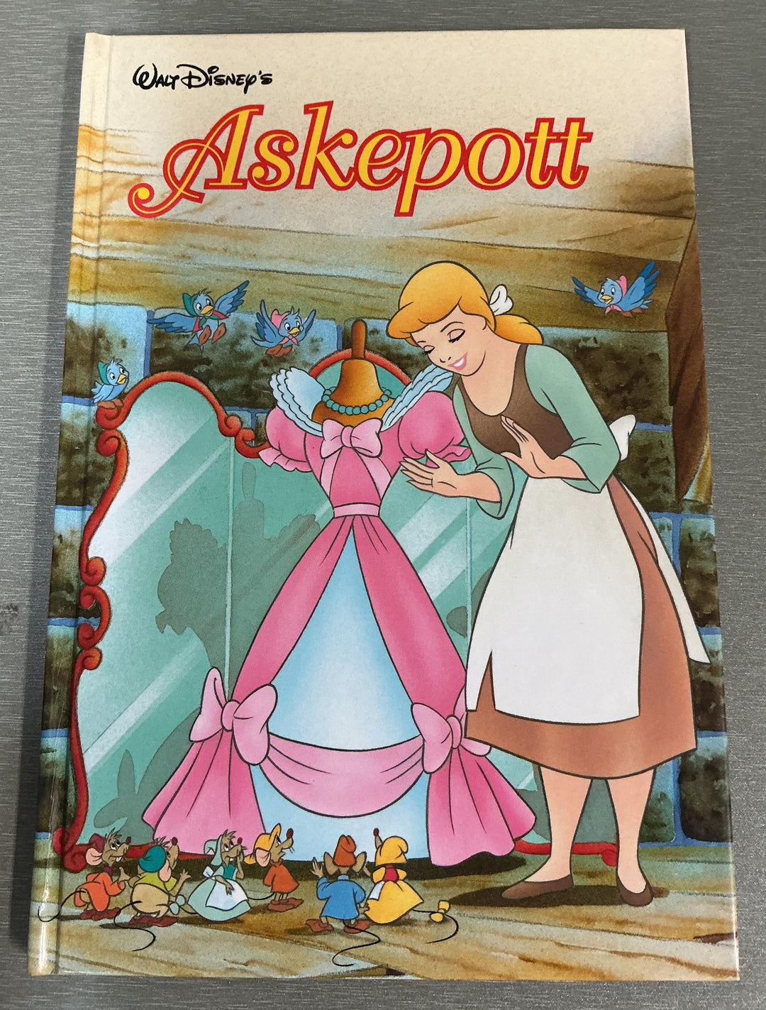 Walt Disney. Askepott. Bok.