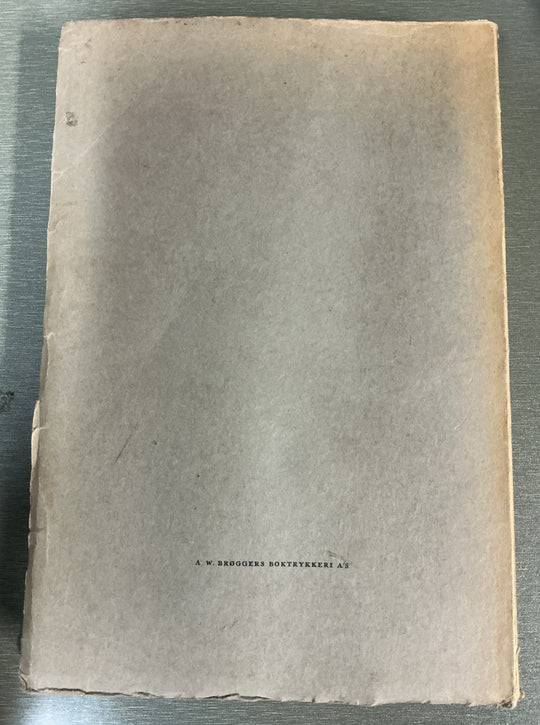 Arne Duve. 1945. Symbolikken i Henrik Ibsens skuespill. Bok.